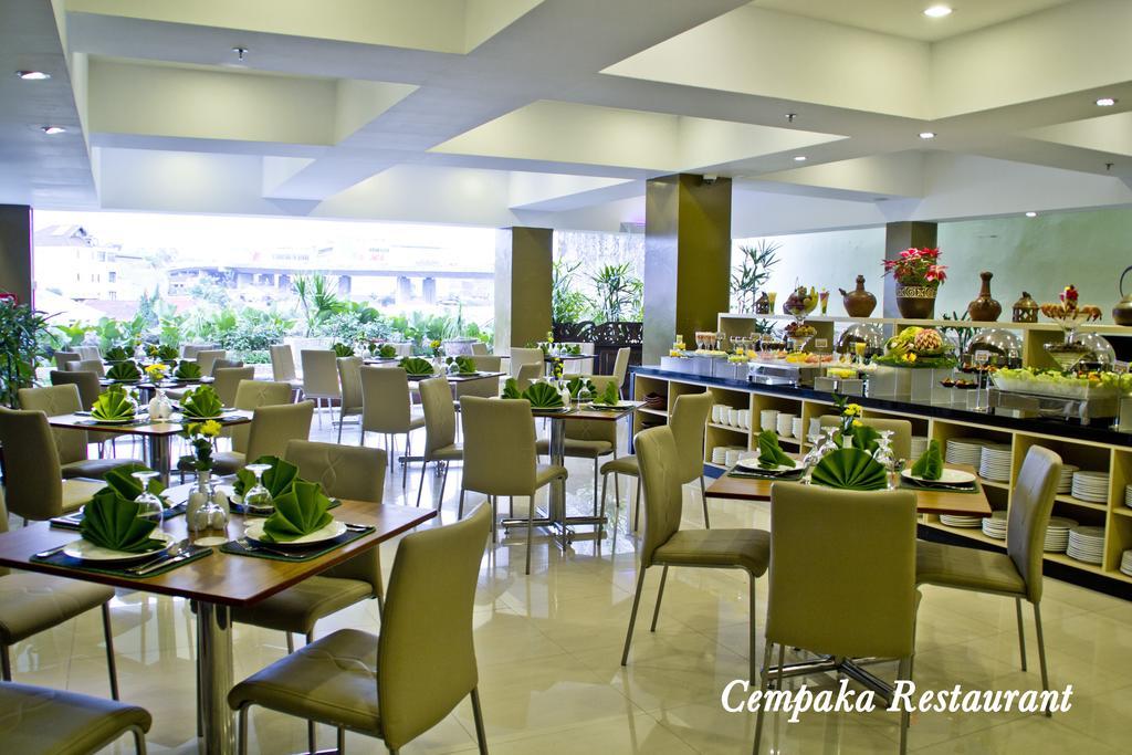 De Batara Hotel Бандунг Экстерьер фото